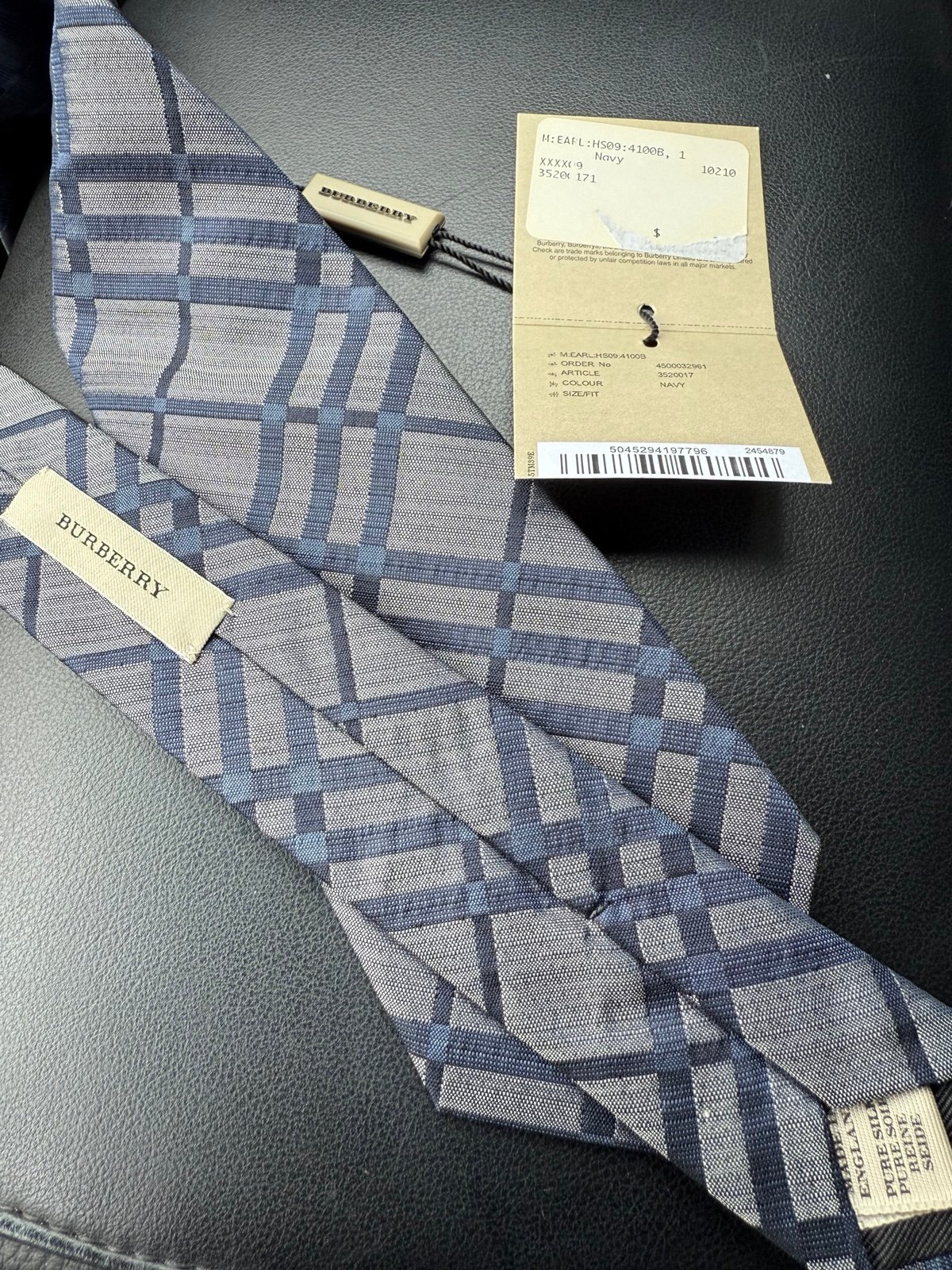 Burberry London England Blue Nova Check Pattern Slim Men’s Silk Tie – NWT, 395