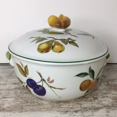Royal Worcester Evesham Vale Covered Casserole Dish