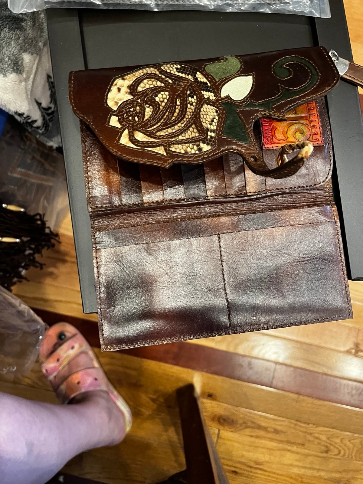 Vintage Leather Wallet South Paridisio Leather