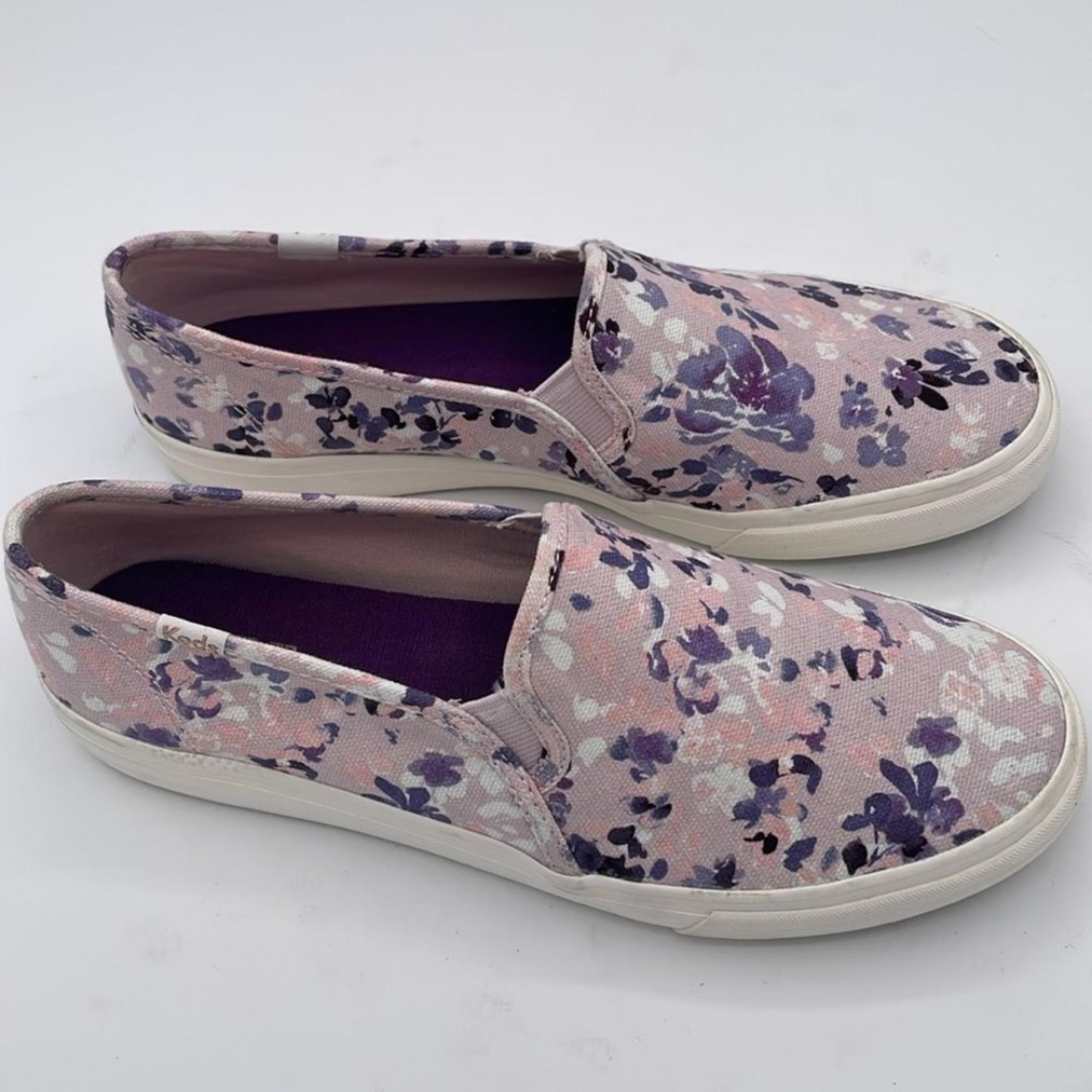 Ked’s Slip On Sneakers Pink with Purple and White Flowers Dream Foam Insole 8.5M