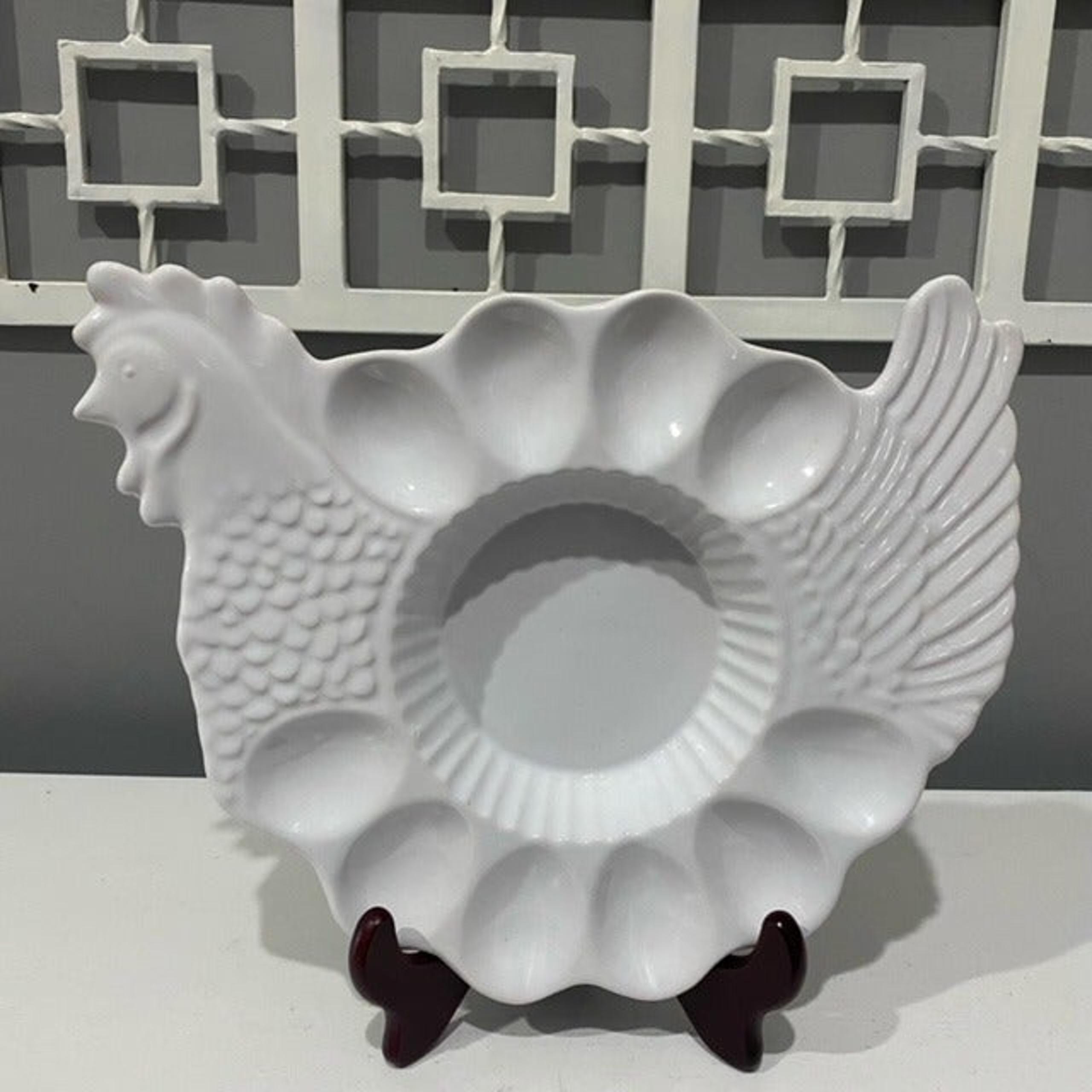 Vtg Ceramic hen egg and relish dish