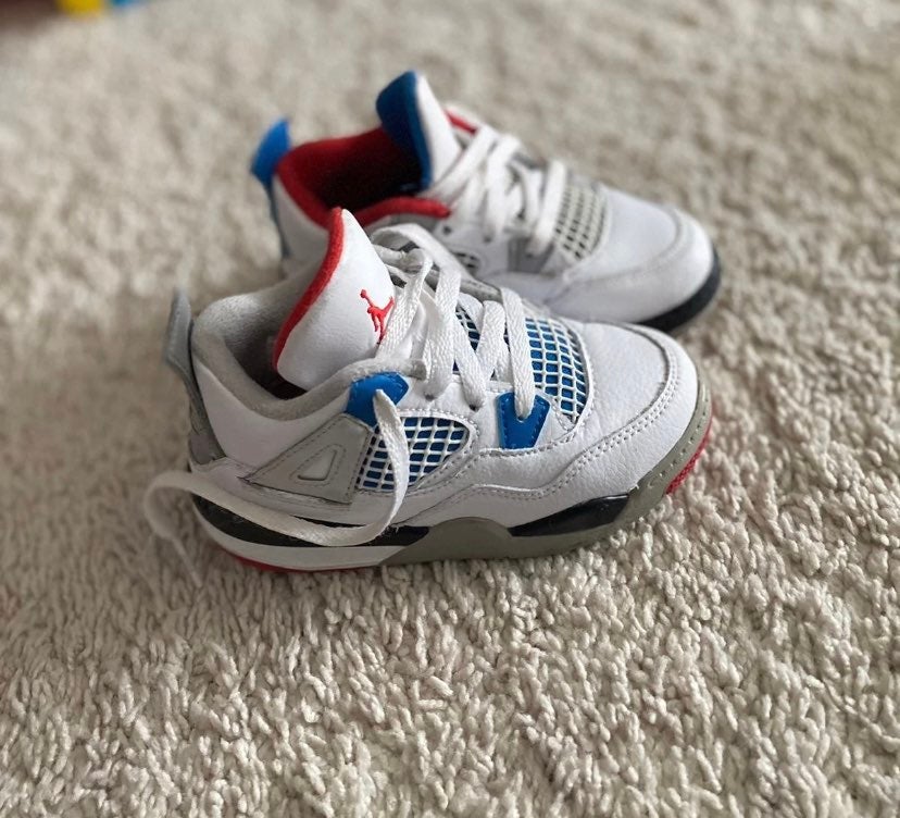 Jordan 4