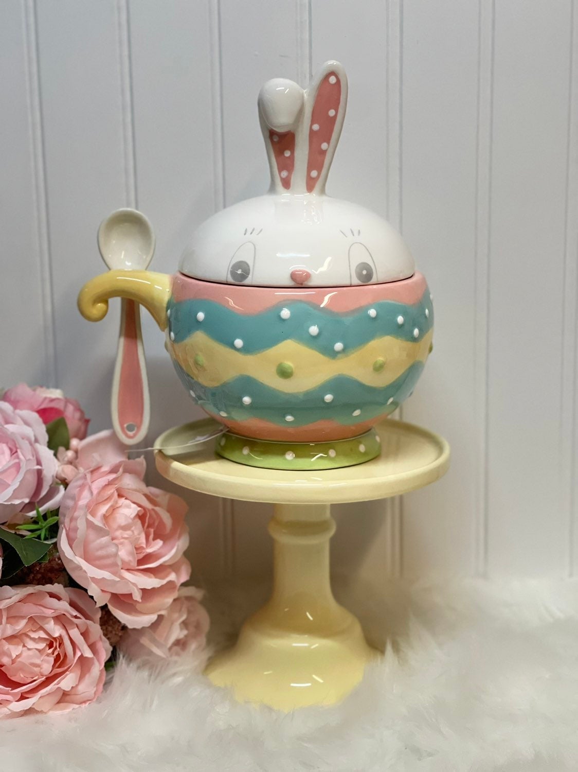 Design by Johanna Parker Dottie bunny sugar bowl