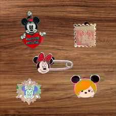 5 Minnie Mouse Disney Parks Trading Pins, Plus 2 Bonus Pins