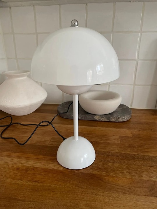 Mushroom Lamp Nordic Style Table lamp Bedside lamp Modern Style Lamp