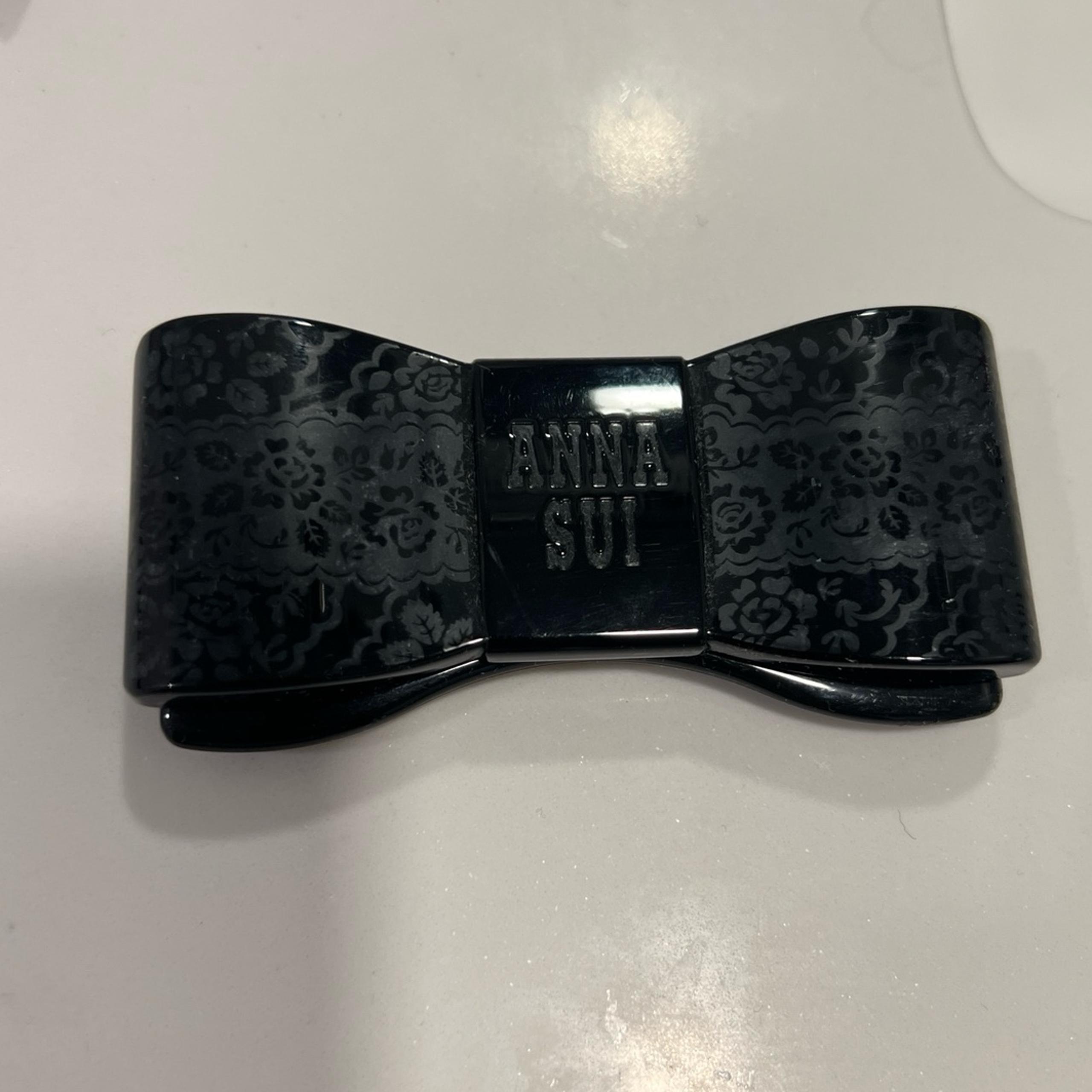 Anna Sui eyebrow makeup compact 02