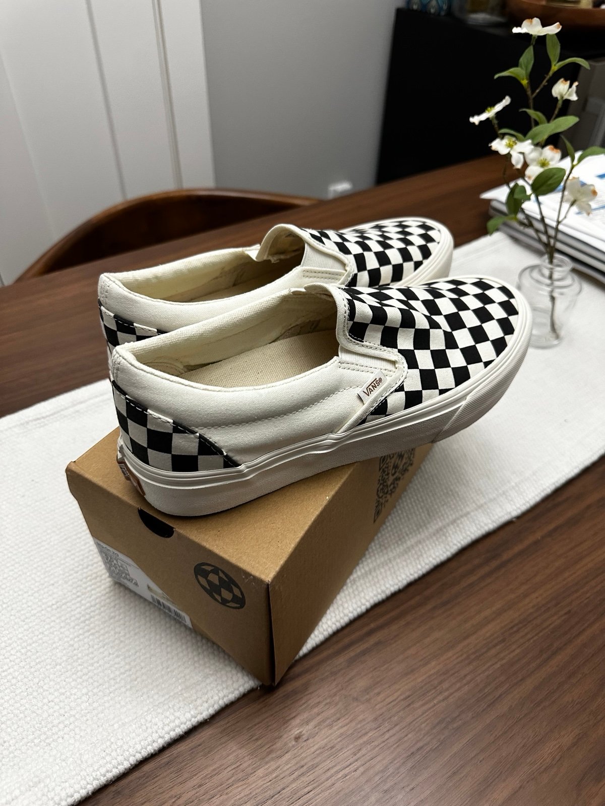 Vans slip ons