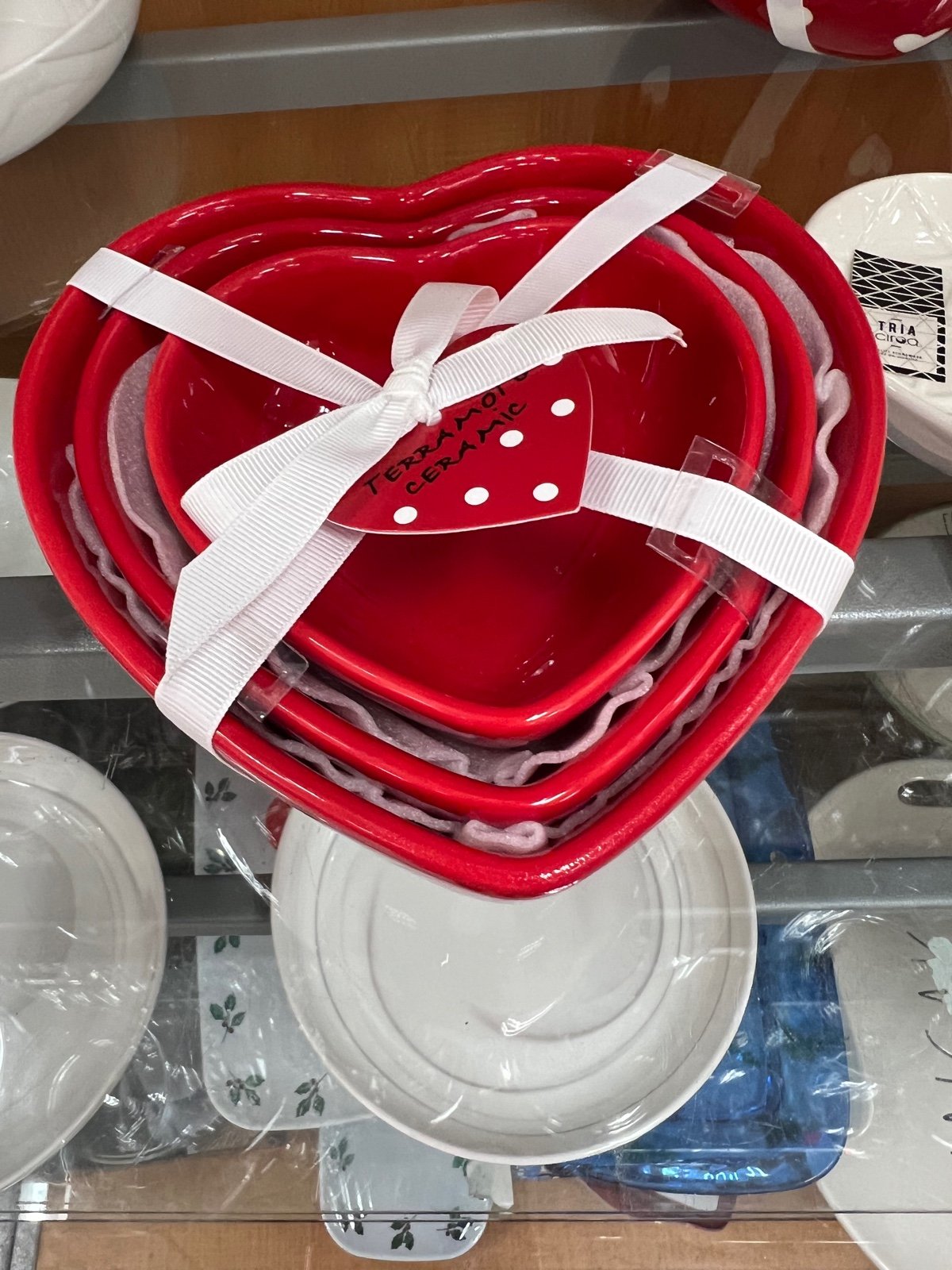 terramotto ceramic red polka dot heart nesting crocks bowls