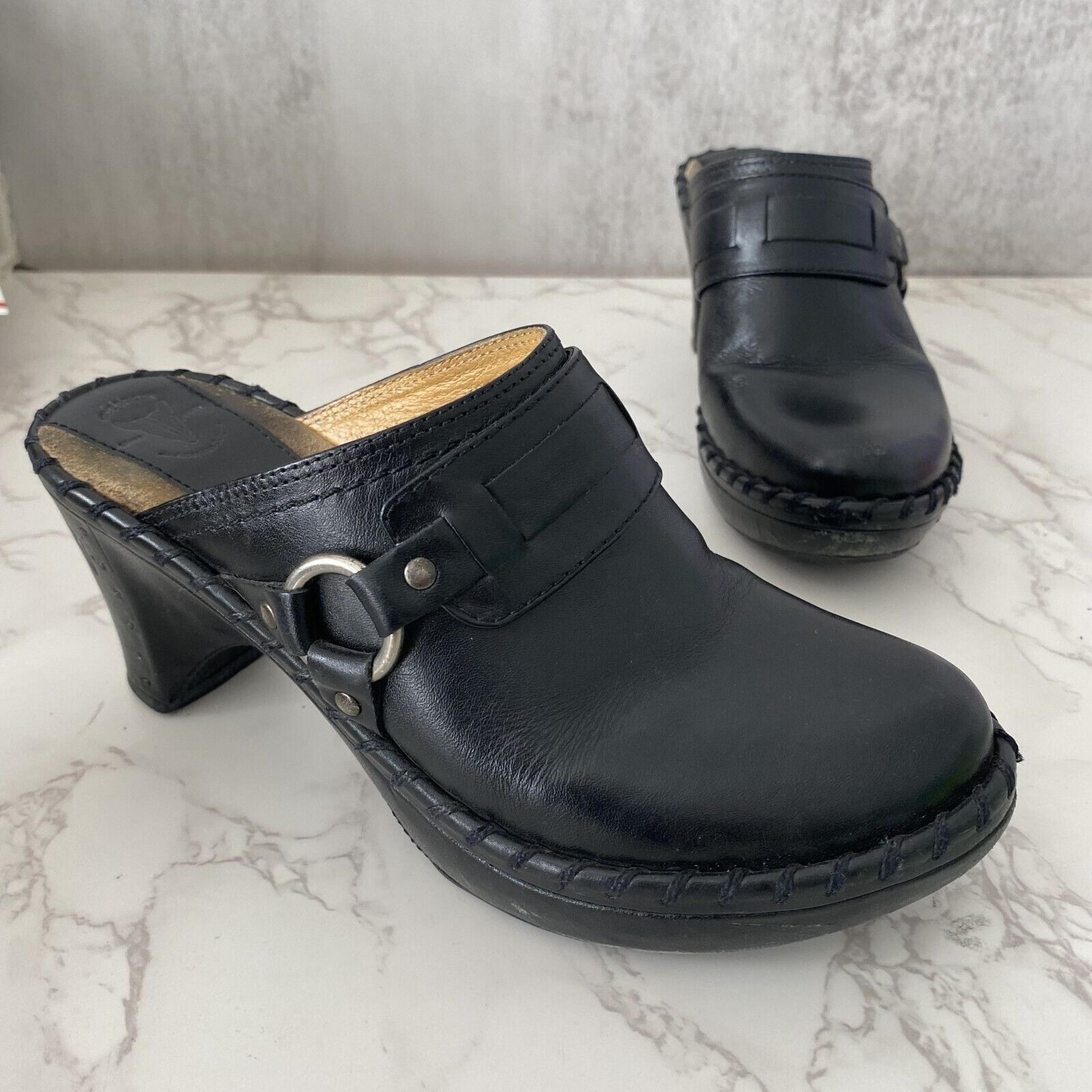 Frye Clogs Sandals Mules Women Sz 6 Black Leather Mid Heel Boho