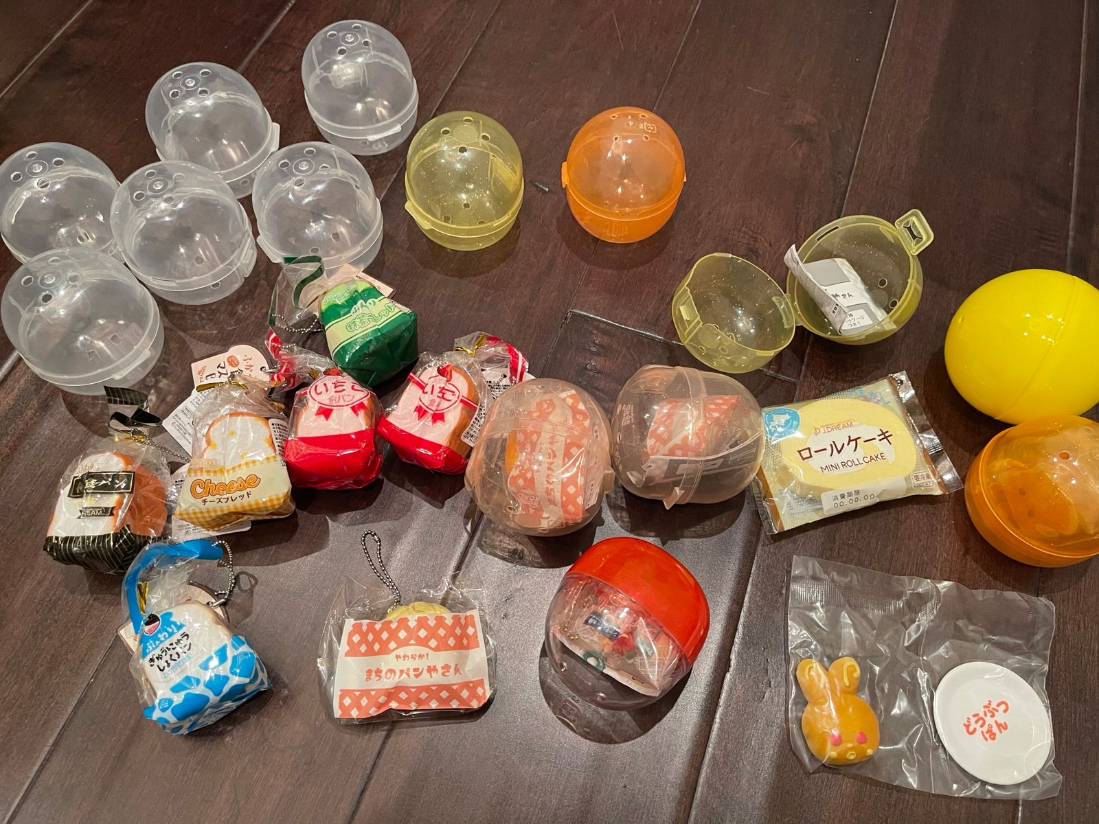Capsule Squishy Bundle