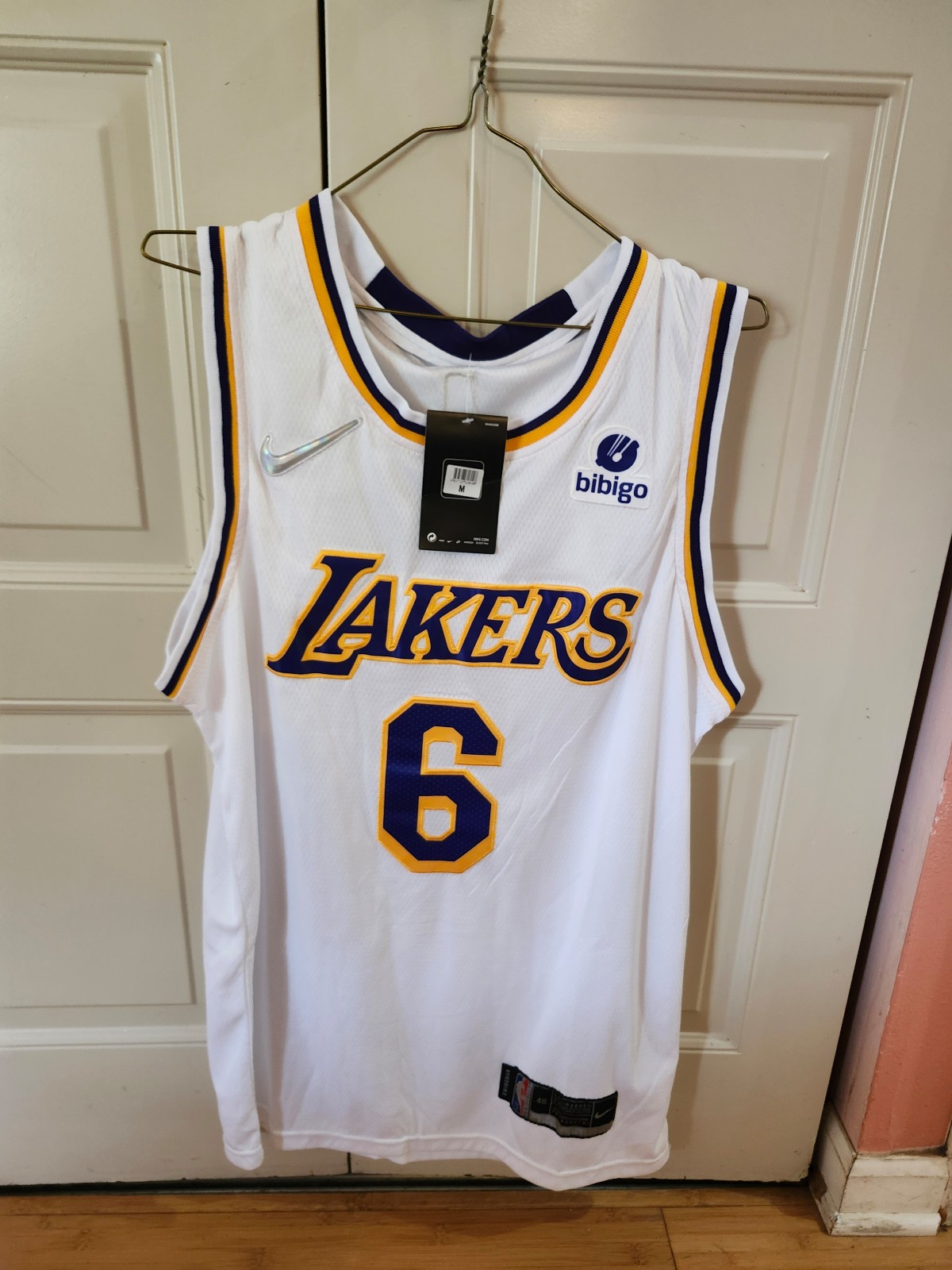 Los Angeles Lakers NBA James's #6 Jersey