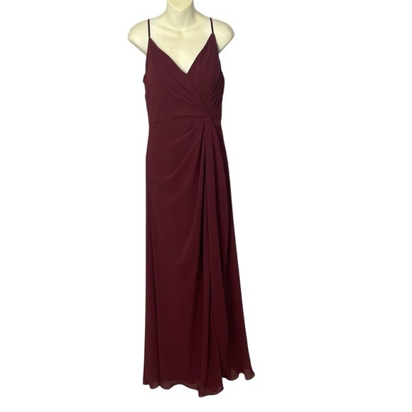 Mori Lee Maroon Maxi Gown with Spaghetti Straps Size 8 NEW prom wedding event