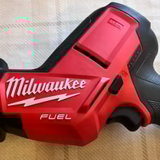 Milwaukee M12 Fuel Hackzall Reciprocating Saw