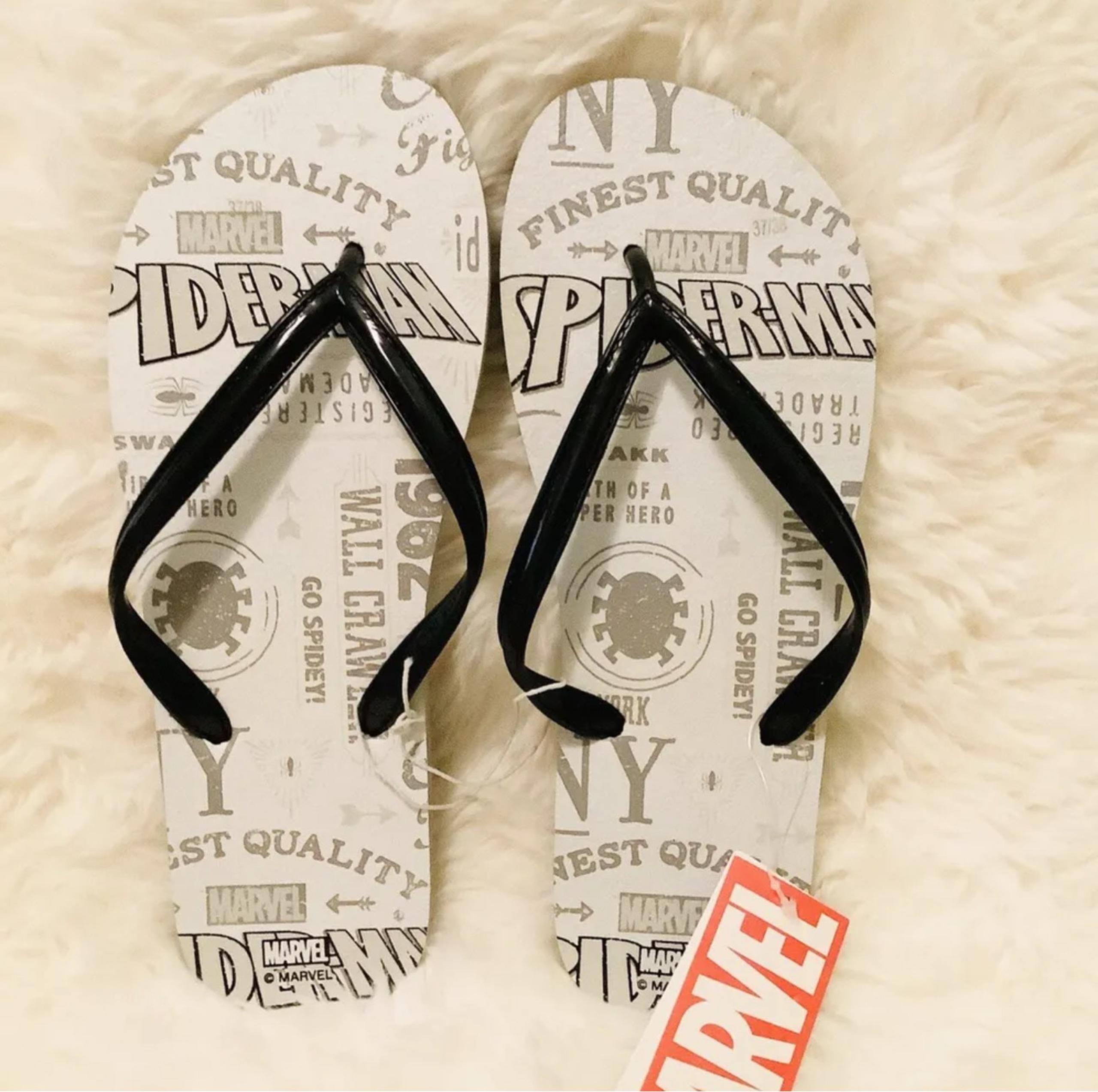 MINISO Marvel- Women’s Flip Flops, Size 7  (37/38)