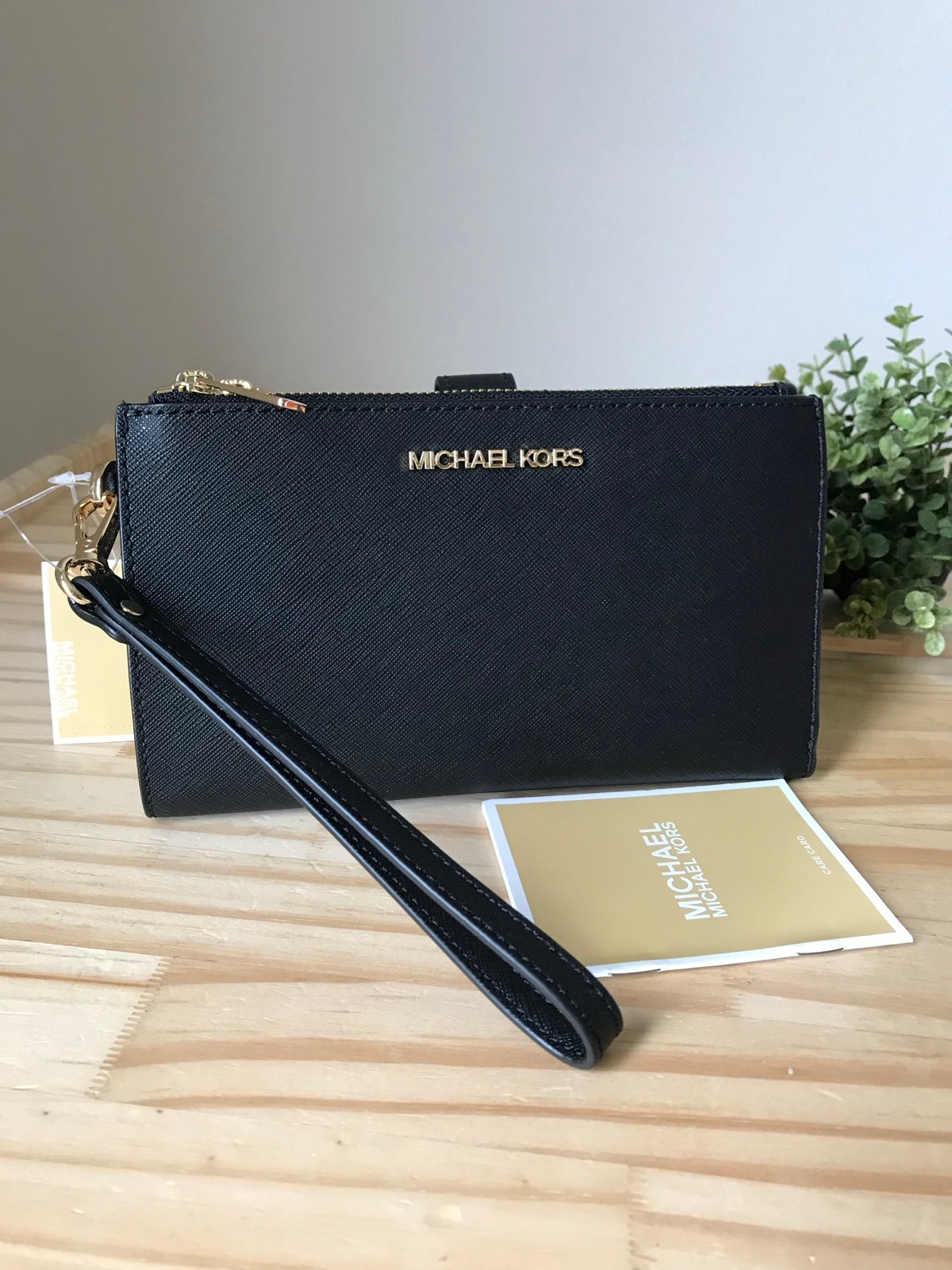 Michael Kors Jet set travel large double zip wristlet wallet