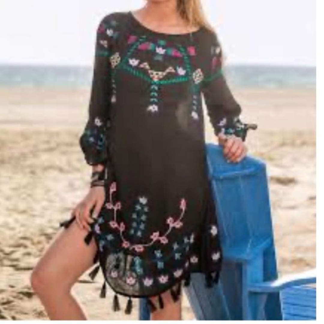 Women's Sundance Embroidered Black Tassle Cover Up Size S/M *Missing Size Tag