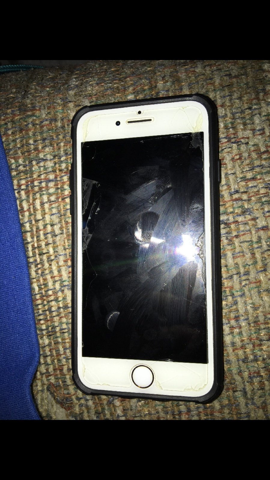 Apple iPhone 8 64 GB in Gold for Unlocked