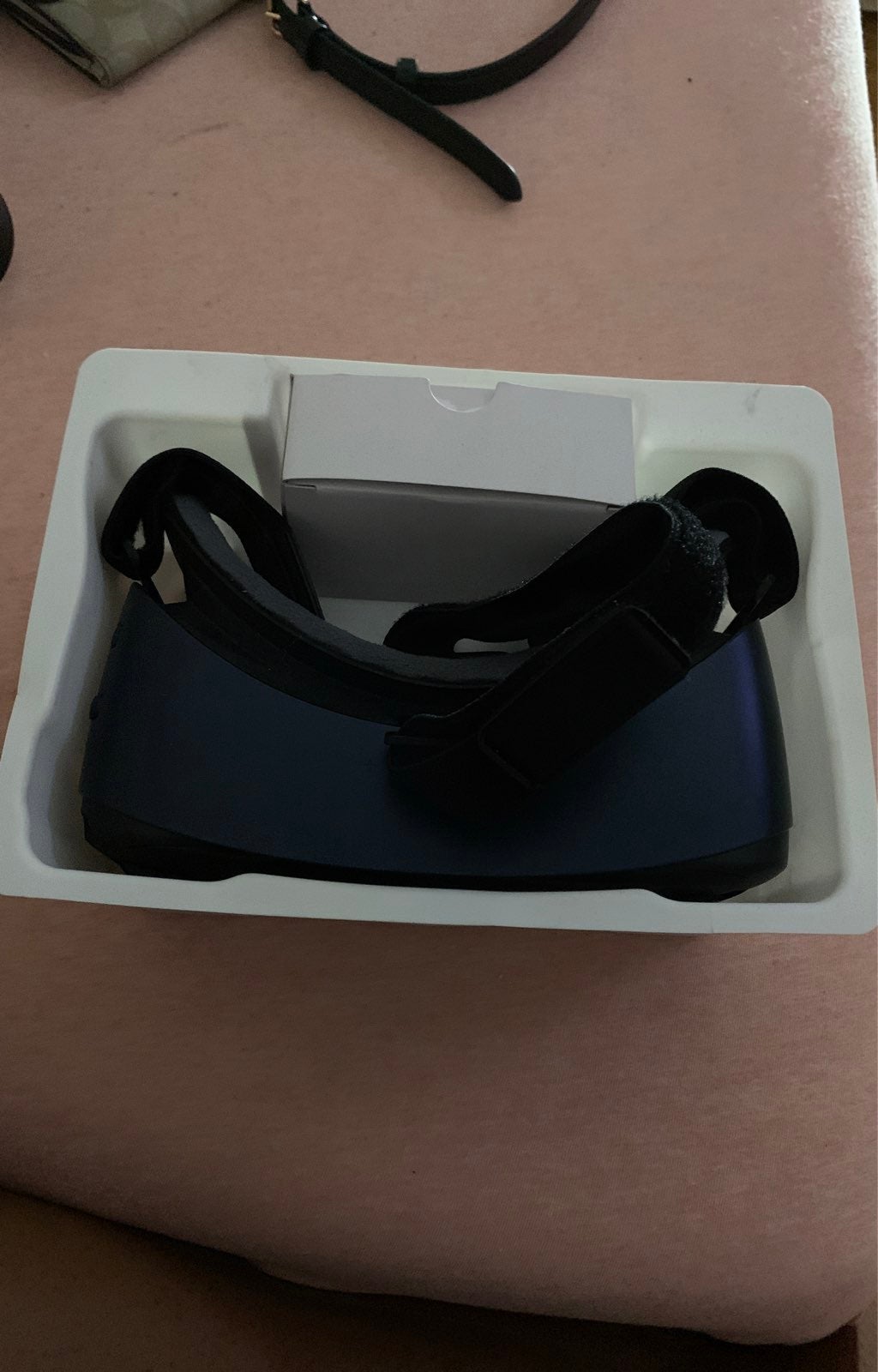 OCU LUS vr headset