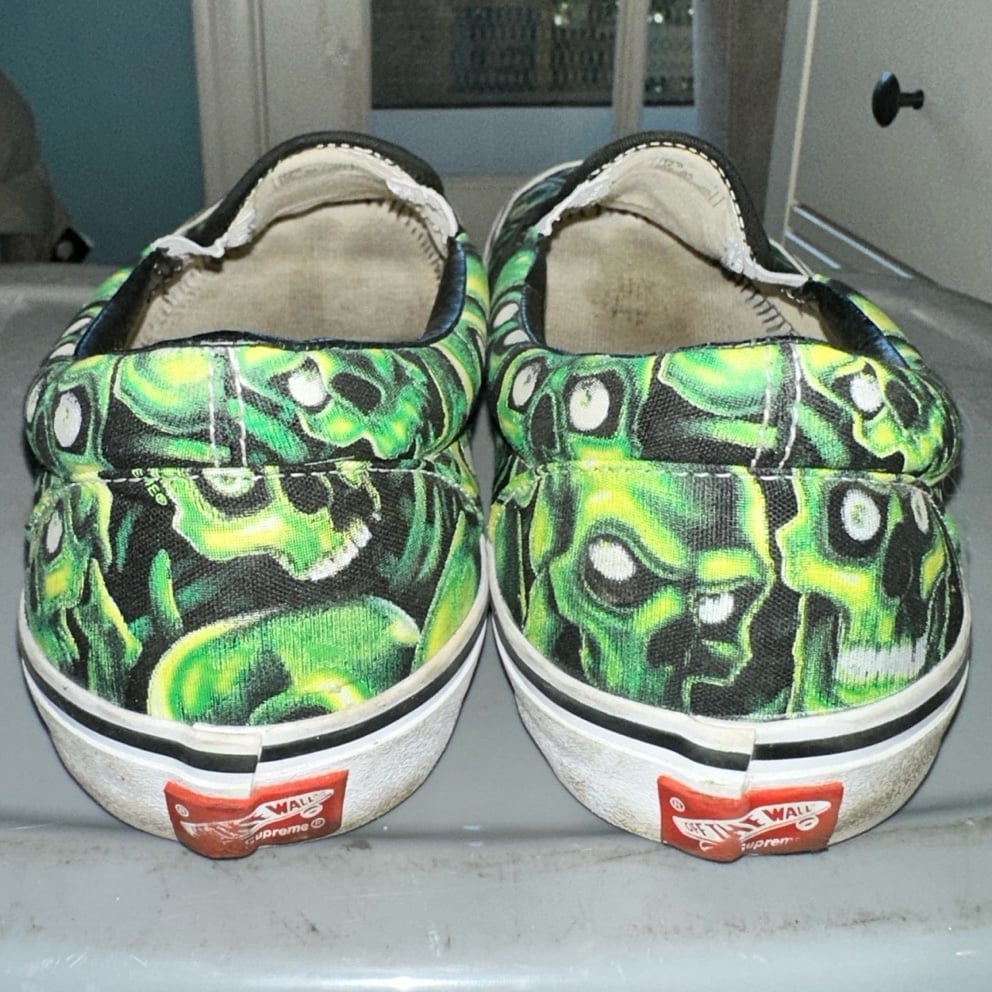 Supreme Skull Pile Vans Slip On Shoes Size 12 for Men