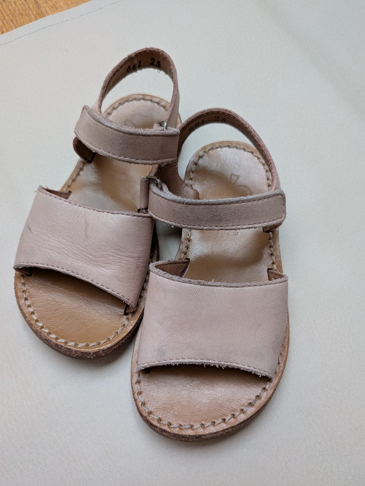 Pom D'Api size EU25 (9 US kids) Sandals