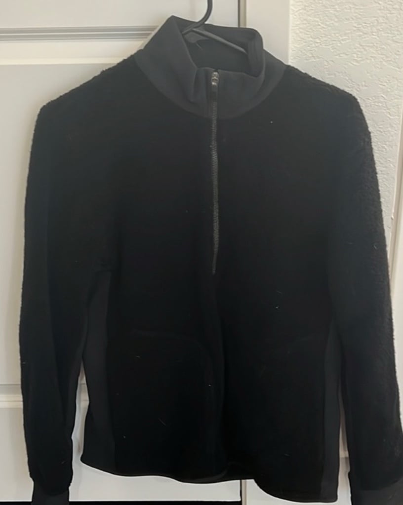 Lululemon Half zip Sherpa half zip jacket