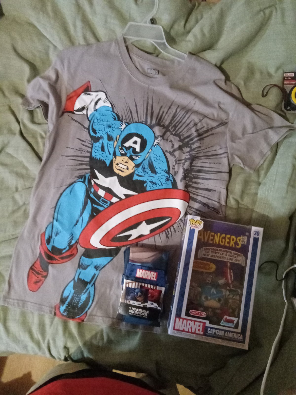Captain America Marvel Teenage Size L Set ...check the pictures