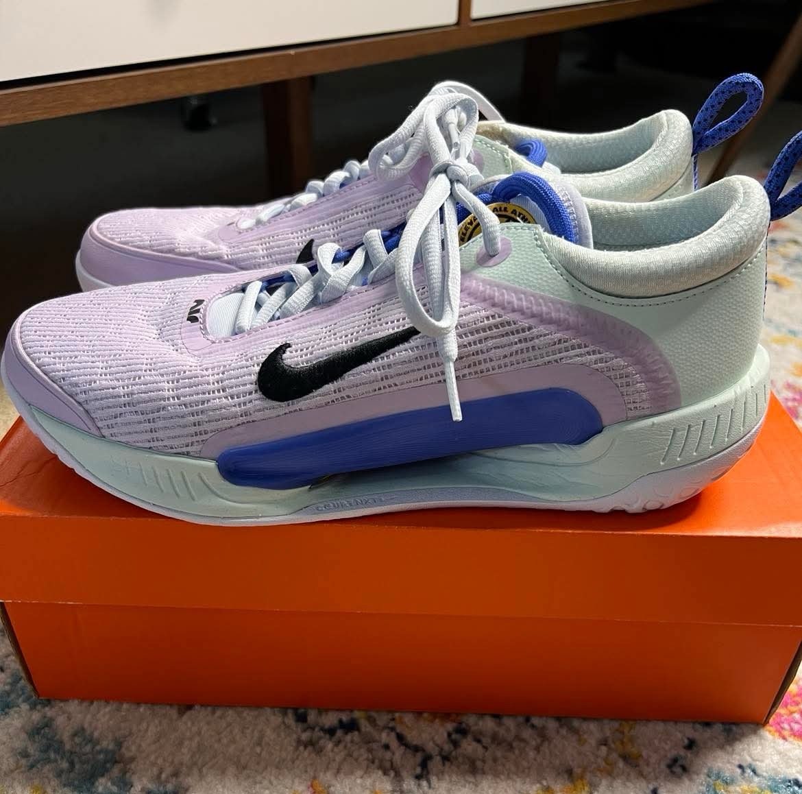 Nike Shoes size 9.5