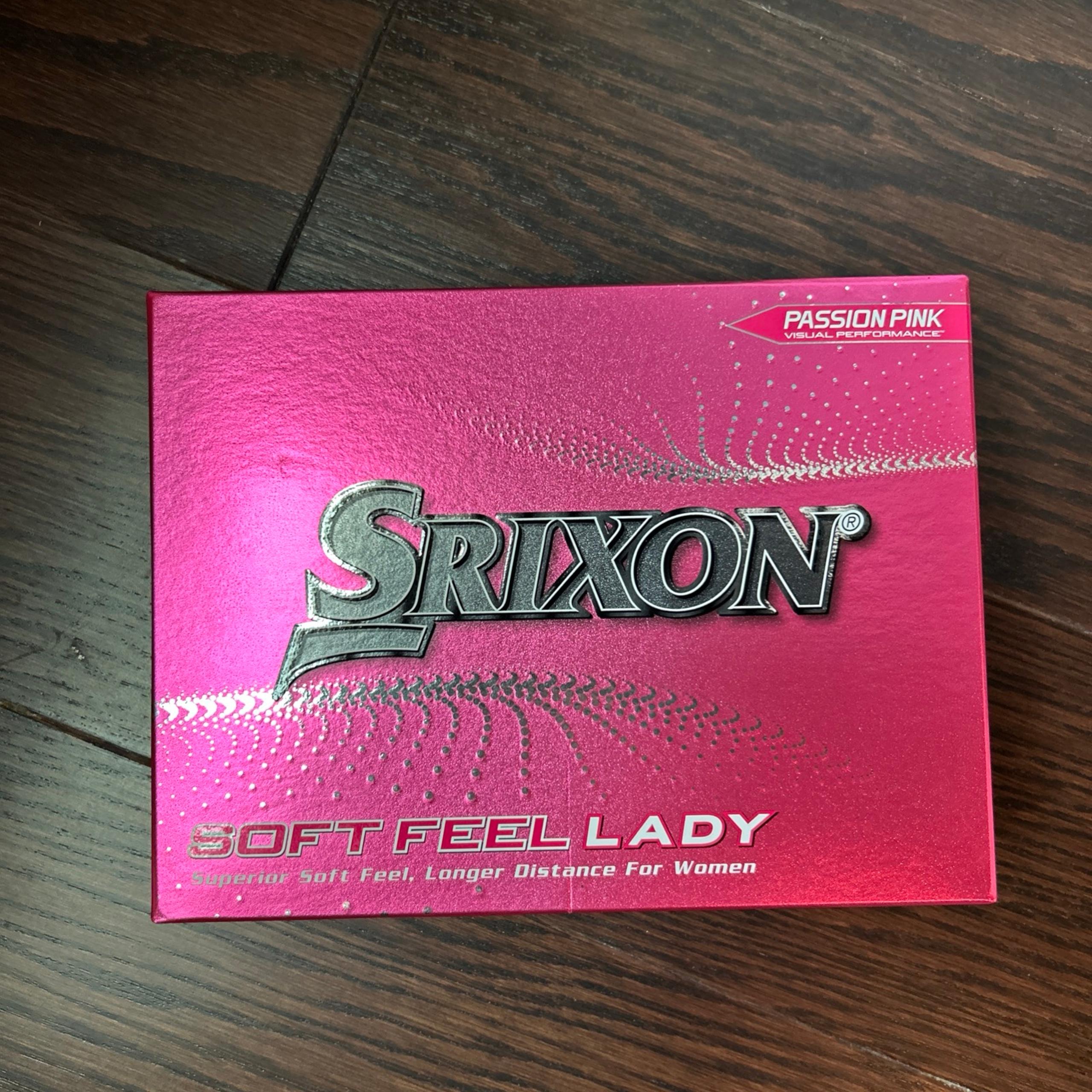 Srixon Ladies Soft Feel Passion Pink Golf Balls - 1 Dozen