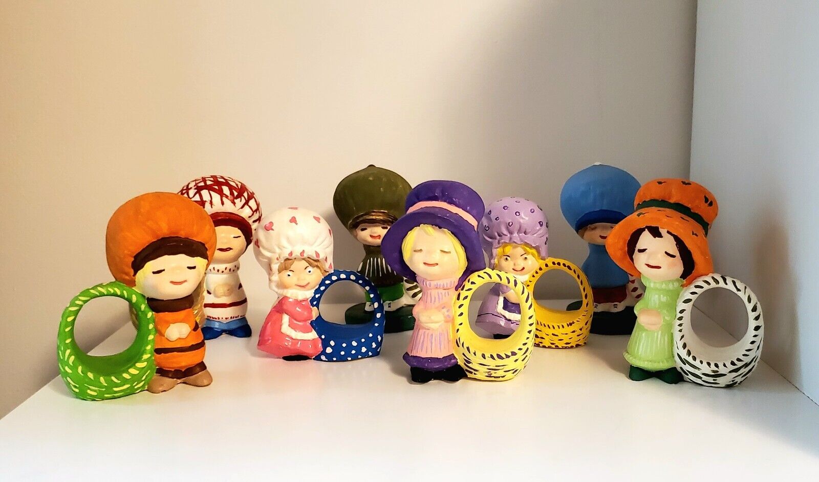 Rare Holly Hobbie Vintage Figurine Lot 7 pcs Napkin Rings Holders Home Decor