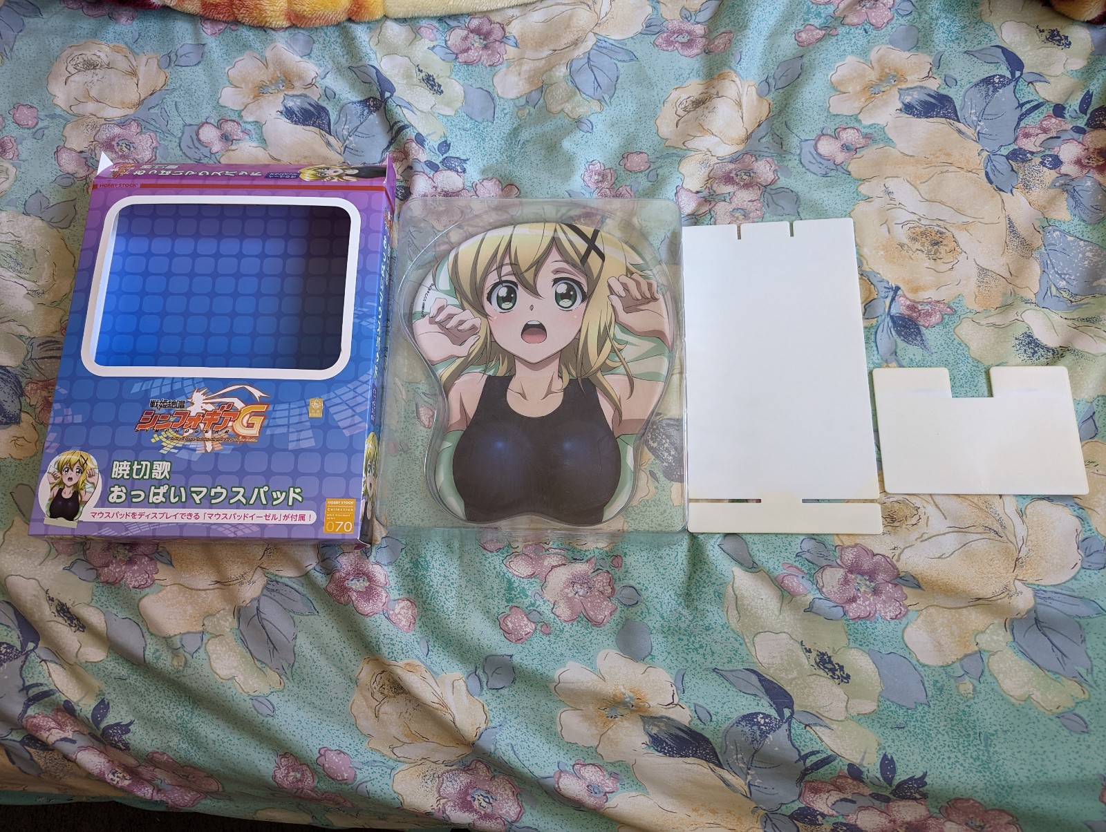 SUNSPOT-DAMAGED Senki Zesshou Symphogear G - Akatsuki Kirika - Oppai Mousepad