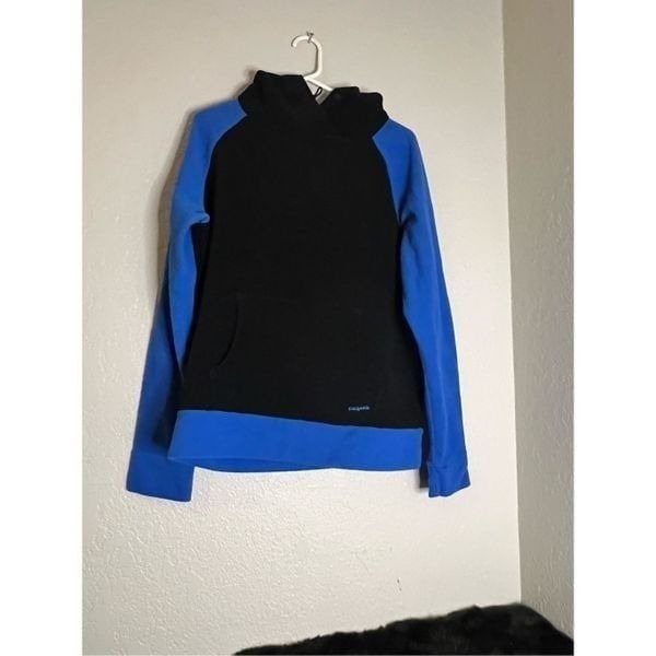 Patagonia Hoodie Sweater Womens Blue Fuzzy Fleece Pullover Outdoors Hoodie L