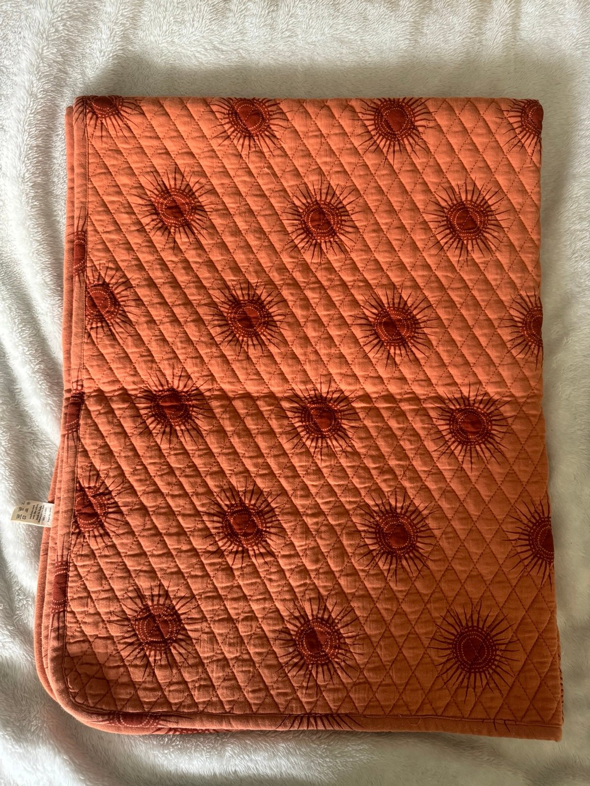 Kate Quinn Mango Sun Quilt