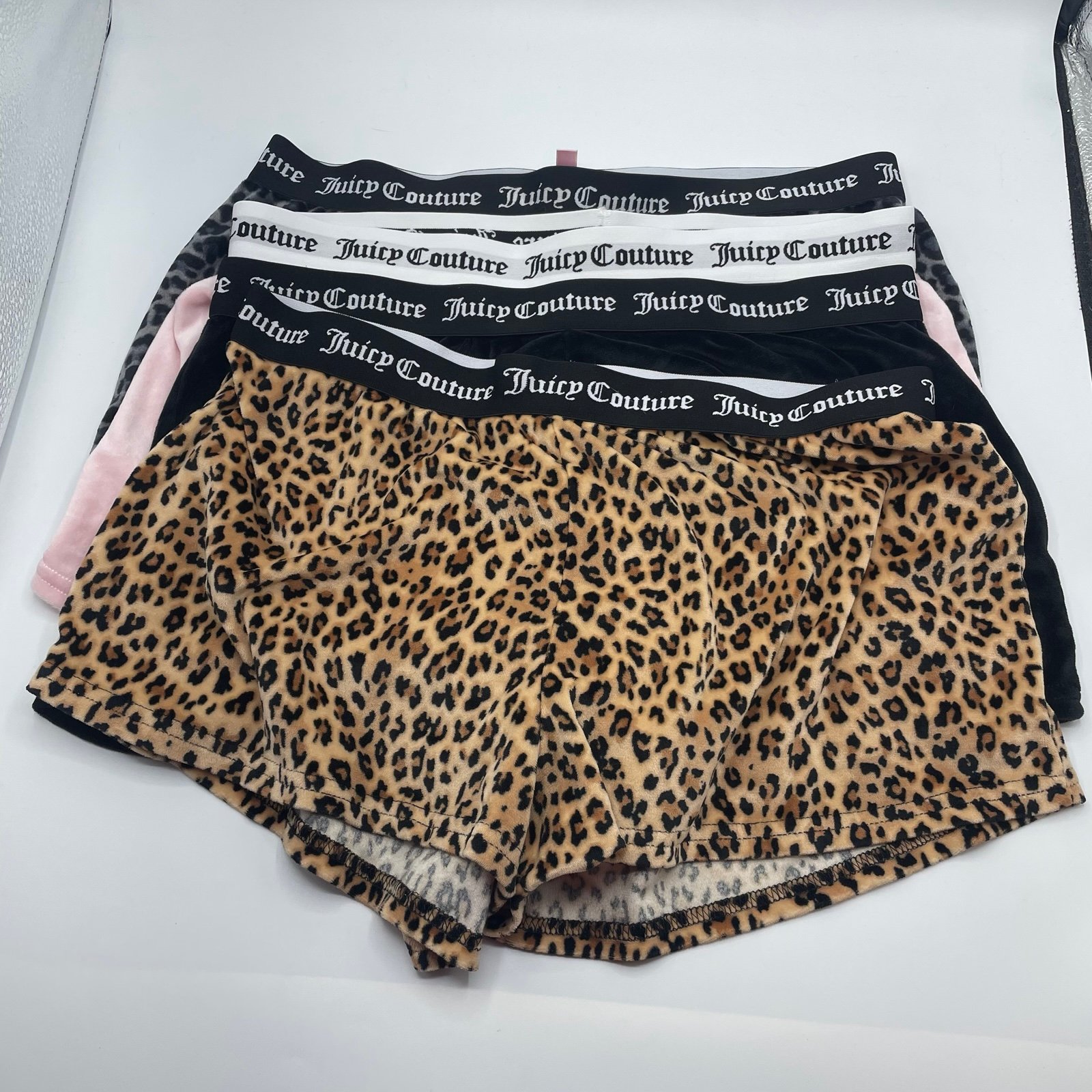 4 piece bundle Juicy couture Los Angeles sleepwear leopard print velour large