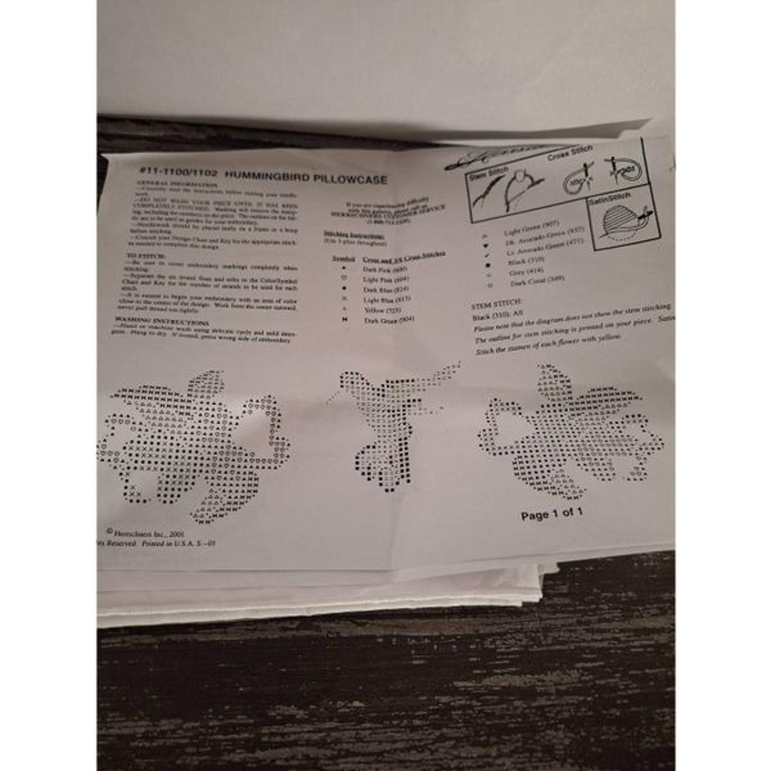 Herrschners Hummingbird Cross Stitch Pillowcase Pair #11-1100/1102 NEW w/ floss