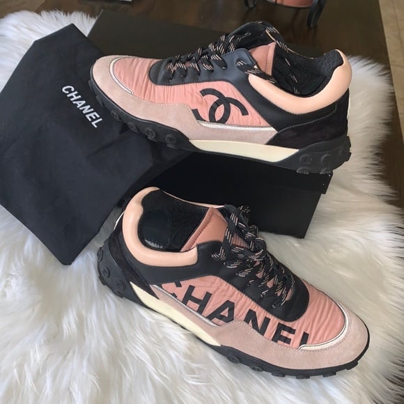 Chanel pink nylon/suede Sneakers size 40