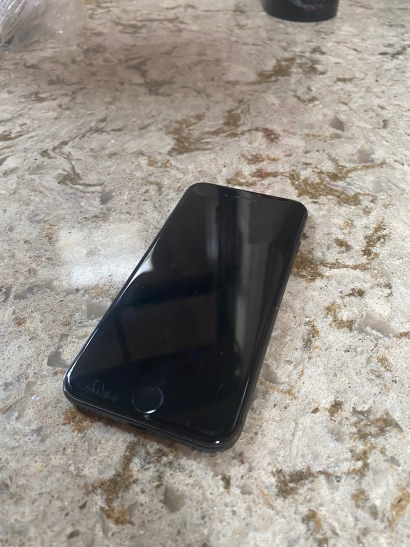 iPhone 8