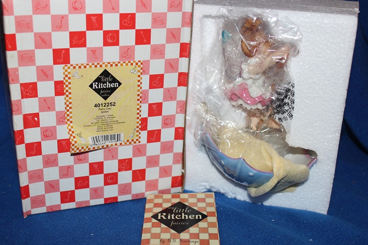 My Little Kitchen Fairies 2008 'Rainy Day' 4022252 Enesco - Like New VHTF