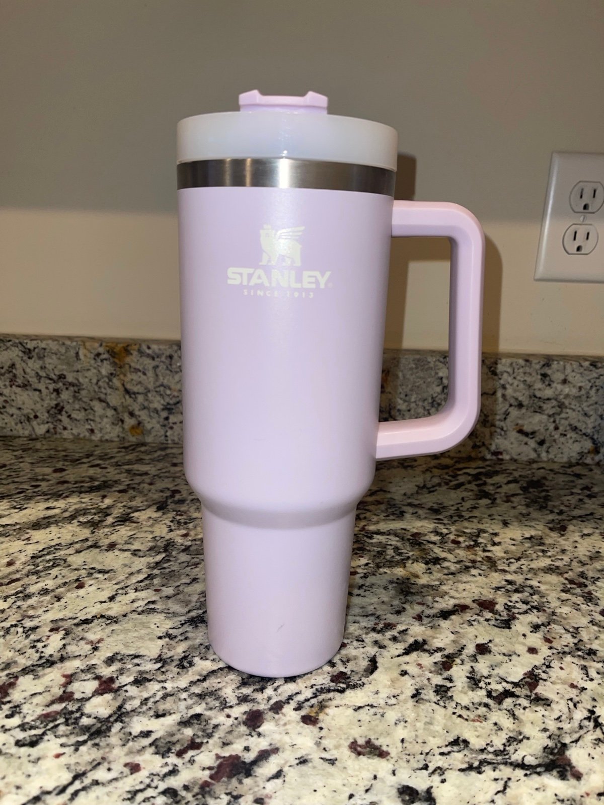 Stanley Tumbler 40 oz in ORCHID