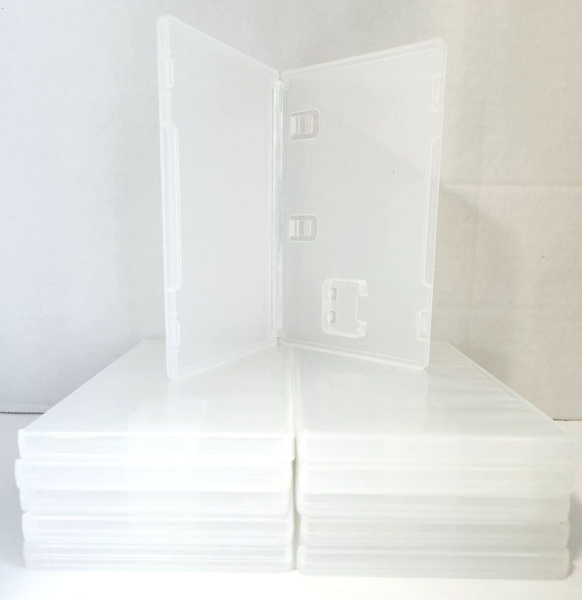 Nintendo Switch Replacement Game Case With Sleeve, Clear LOT of 11