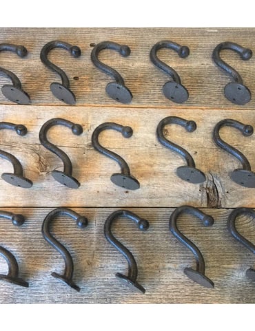 15 Hooks Rustic Cast Iron Entry Way Industrial U-SHAPE Look Towel Bath Coat Hat