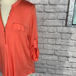 Item photo preview #3