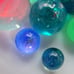 Resin spheres