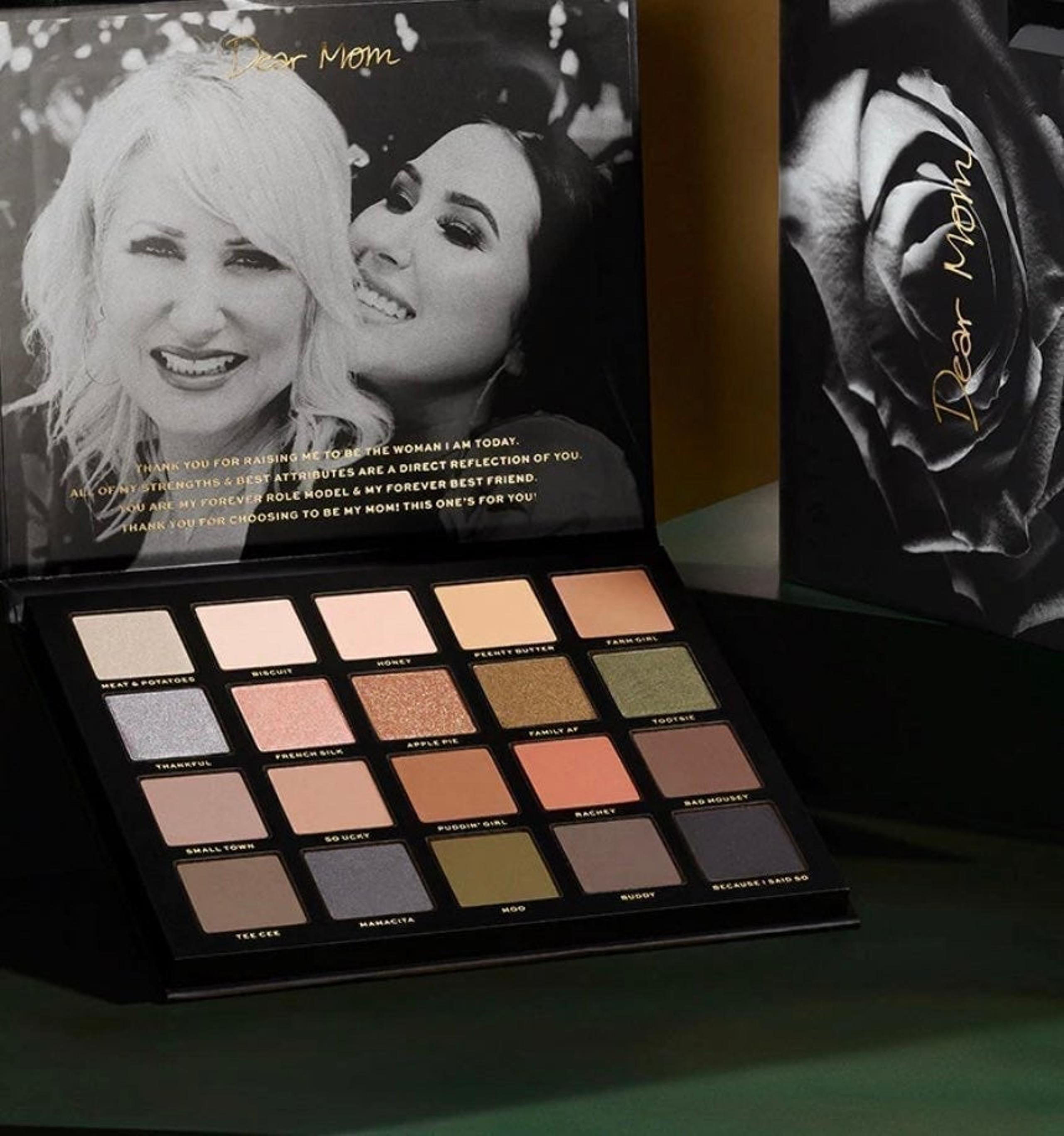 *JACLYN HILL* DEAR MOM*SPECIAL EDITION 2022 - Jaclyn Cosmetics