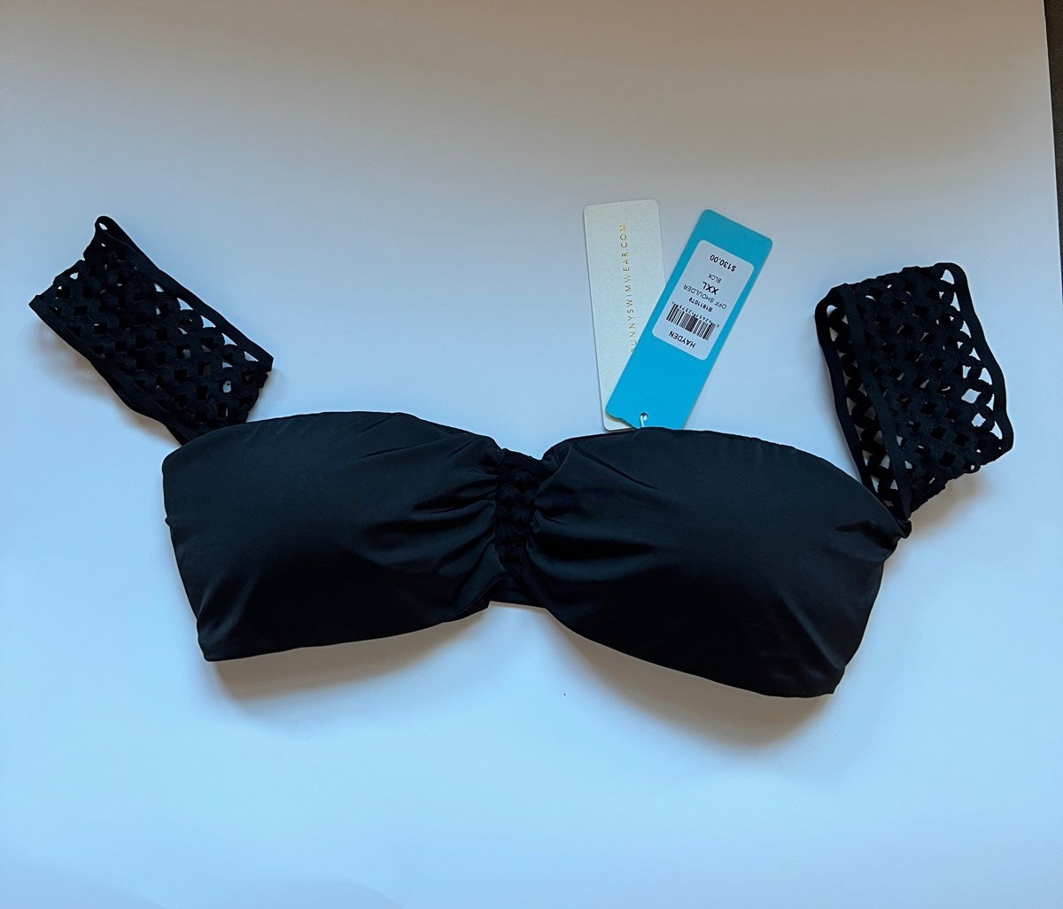 Beach Bunny Hayden Top!!