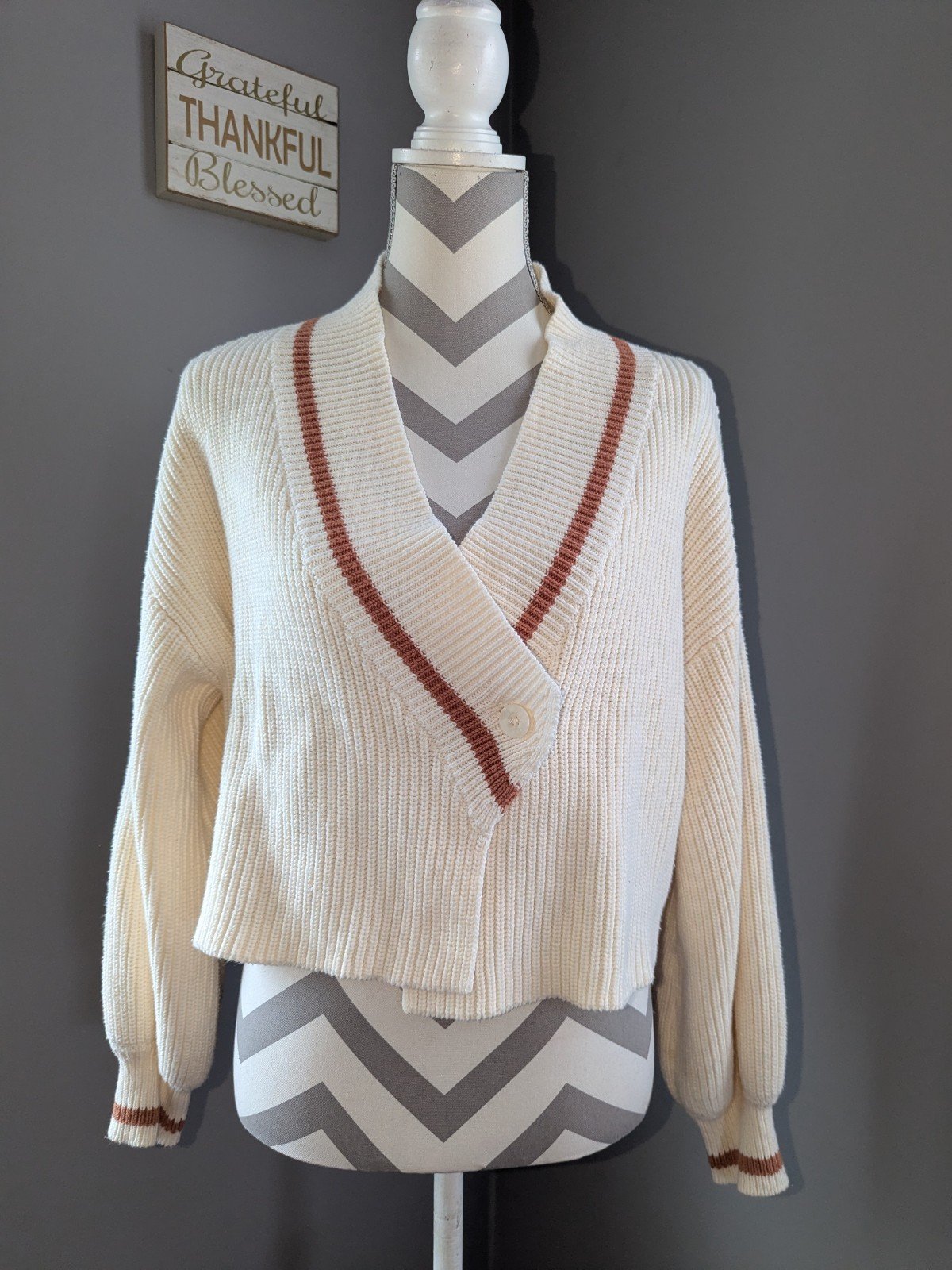 MON REEN Knit Cardigan Sweater Size M