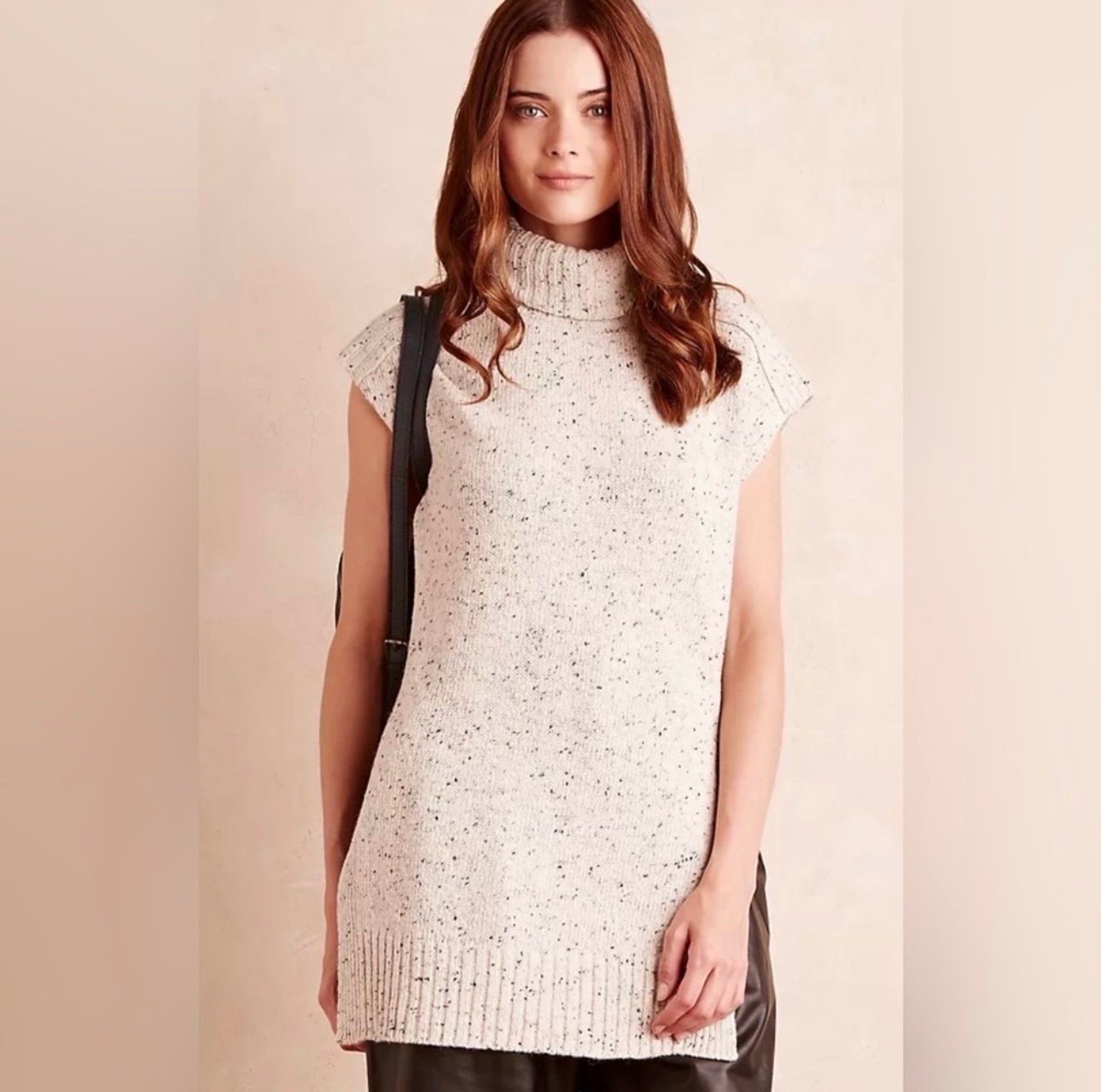 RoséMuse RM logo knit, size L, pink. Other