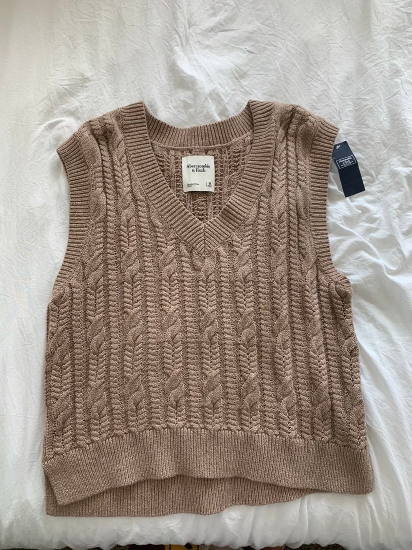 Sweater Vest