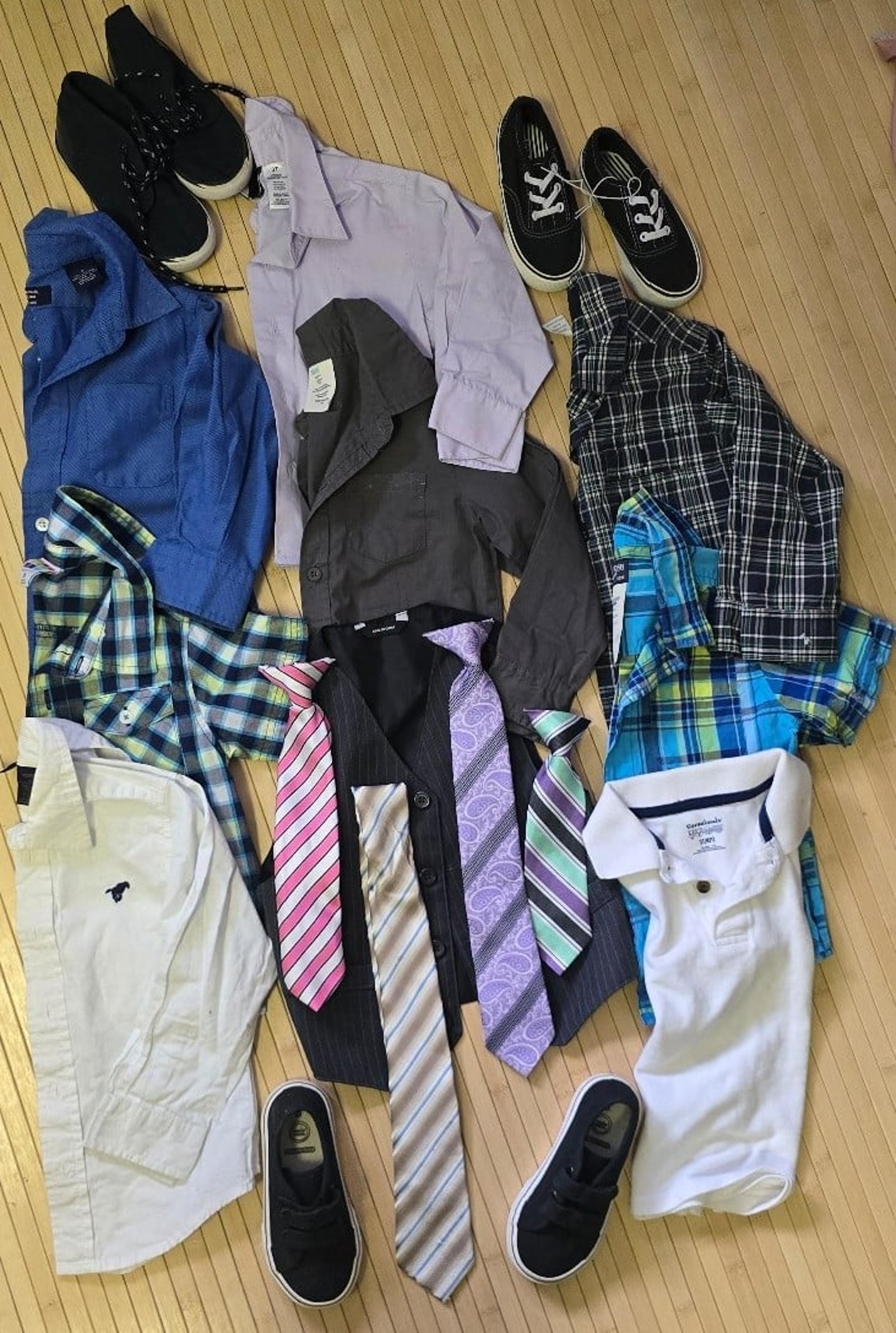 Boys 3T - Dressy Clothing Lot- Class Club, TFW, Wrangler, Gymboree