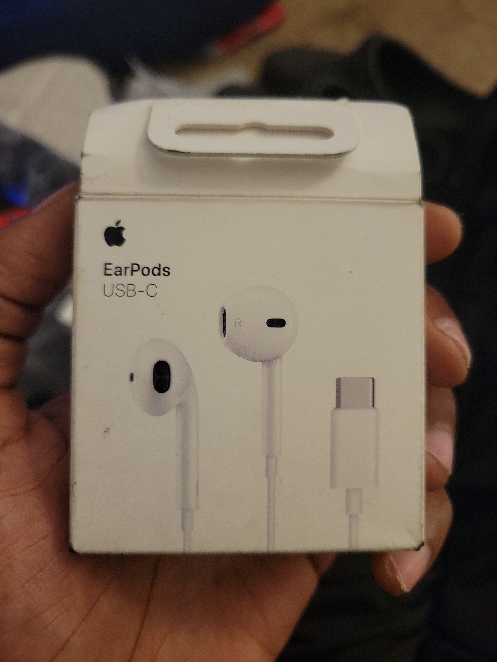 Apple earpods headphones