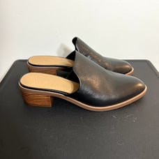 NWT Crown Vintage Black Heeled Mules